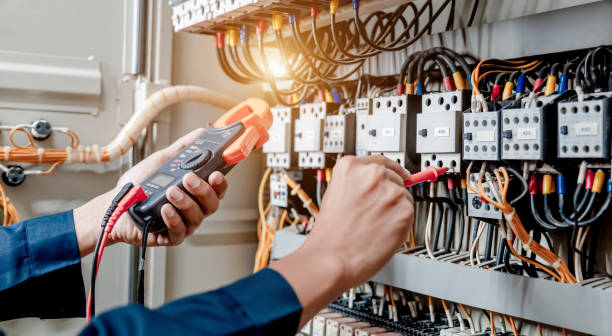 Best Electrician Near Me  in Fairfax, MN