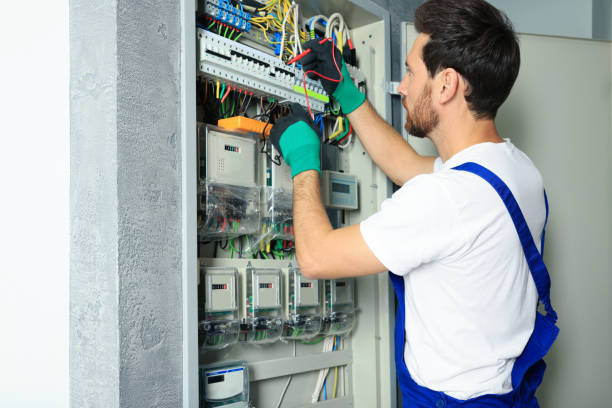 Best Electrical Contractors for Businesses  in Fairfax, MN